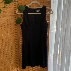 Aritzia - Sunday Best - classic little black dress - size 0